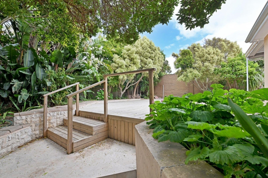 To Let 3 Bedroom Property for Rent in Fish Hoek Western Cape